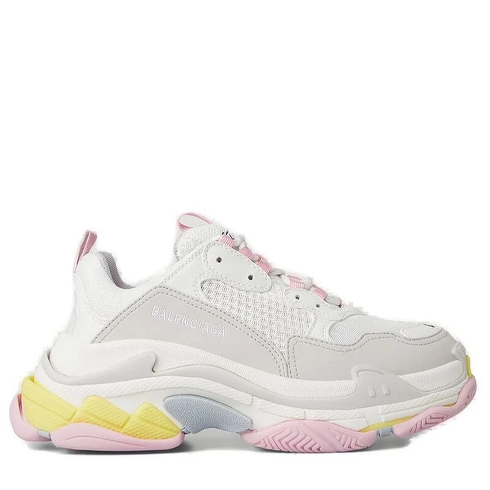 Balenciaga Triple s